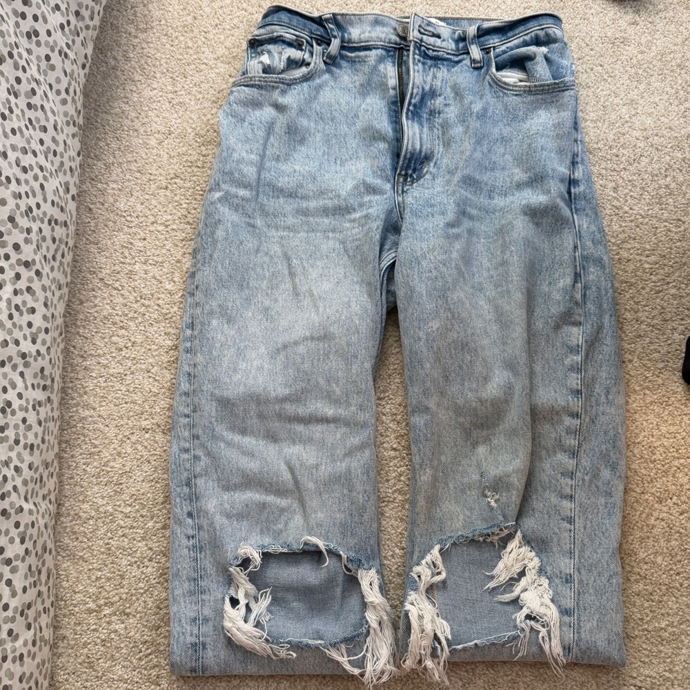 Abercrombie & Fitch Light Wash ‘90s Straight’